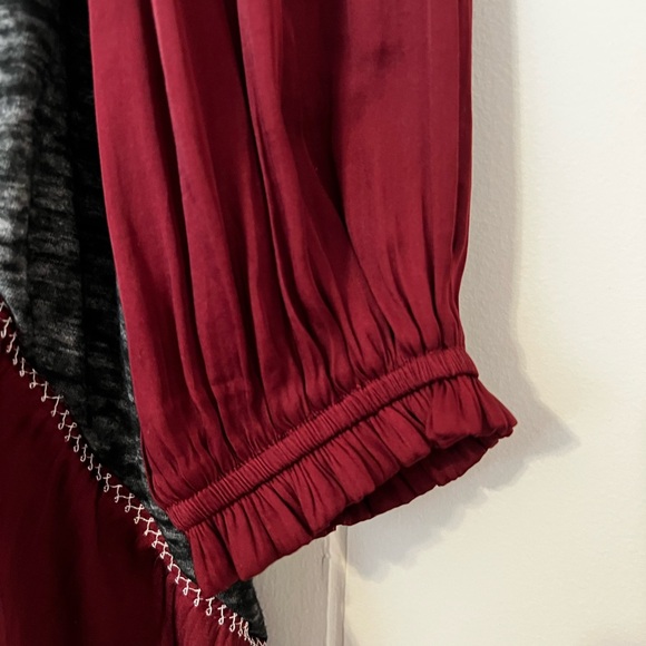 Upcycled One-Of-A-Kind Inspirational High/Low Burgundy Tunic with Lace Trim - Picture 5 of 5